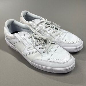 Vans Shoes Mens 11.5 white leather low tops skate casual comfy cush